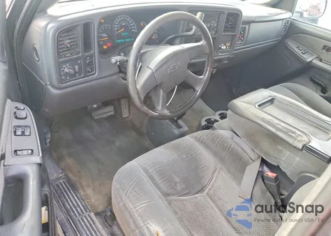 2003 Chevrolet Silverado K1500 z USA, uszkodzony, nr VIN 2GCEK19V131188962